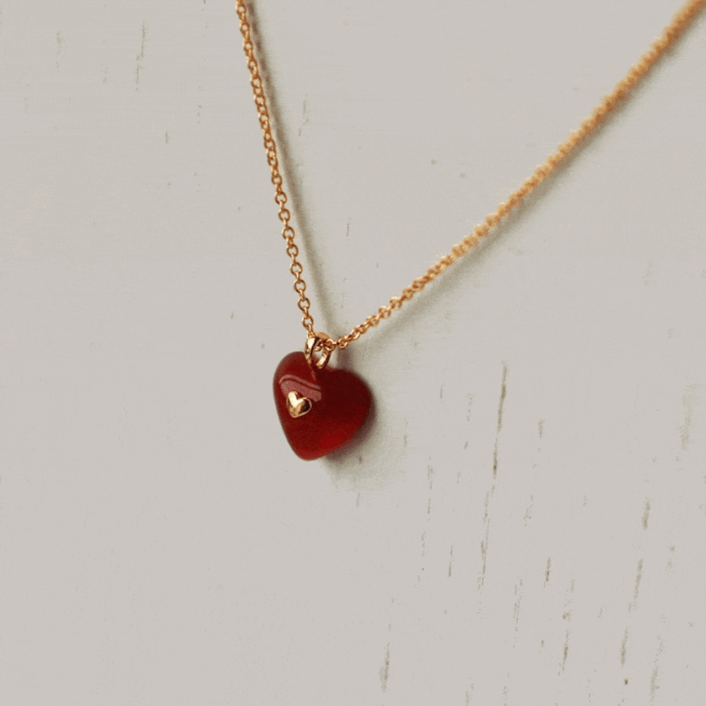 Red onyx heart necklace (45cm)